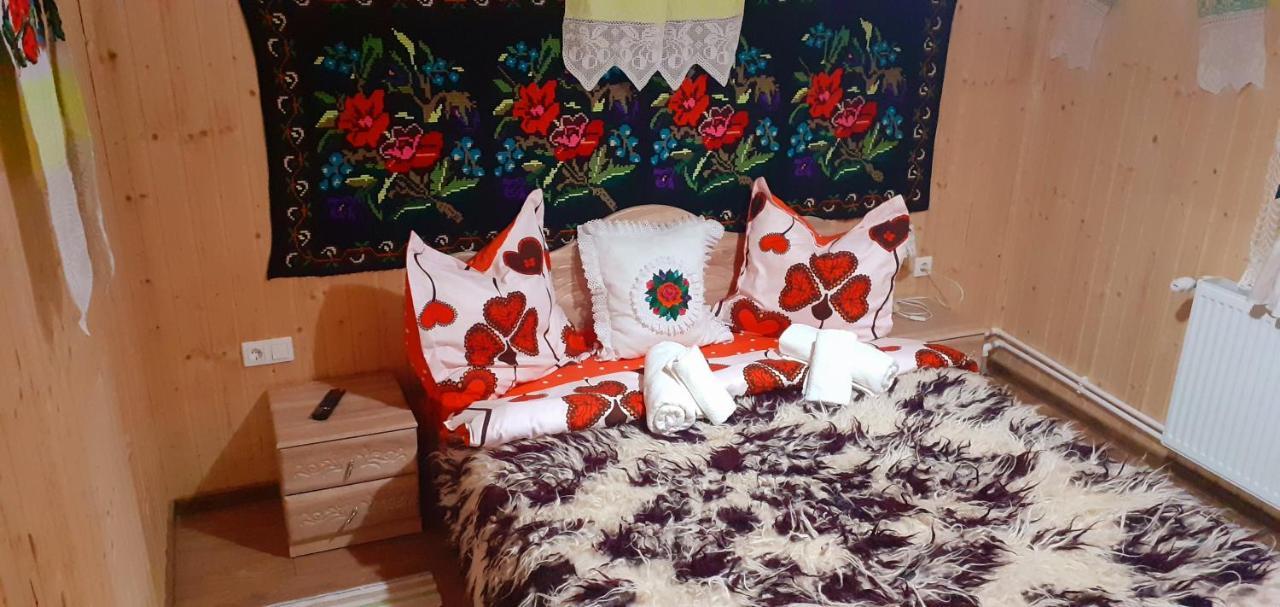 Farm stay Casa De La Ferma Mariuca